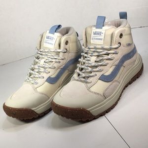 Vans UltraRange EXO Mte 1 Hi Top Hiking and Action Shoes Women’s 6.5